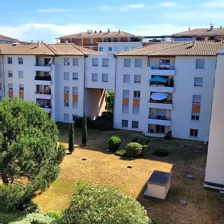 Apartamento Proche Stade Avec Piscine